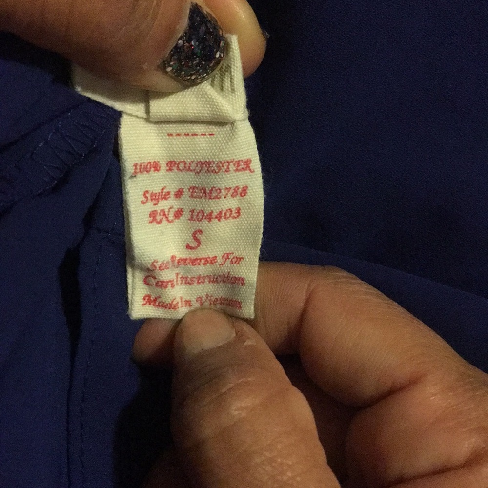 Unbranded reversable spaghetti strap blouse - Picture 6 of 6